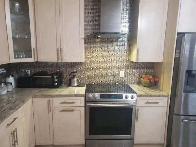 19421 NW 18th Court, Miami Gardens, FL 33056
