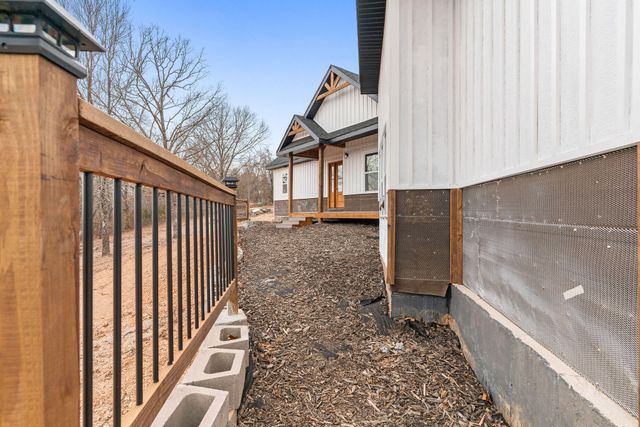 1029 Hanging Branch Ridge, Cape Fair, MO 65624