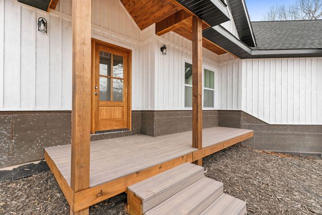 1029 Hanging Branch Ridge, Cape Fair, MO 65624