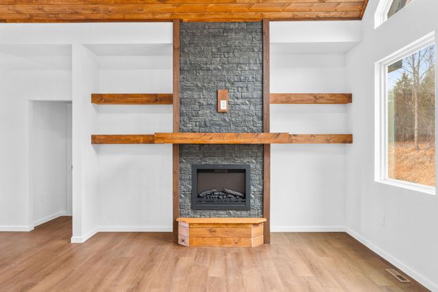 1029 Hanging Branch Ridge, Cape Fair, MO 65624