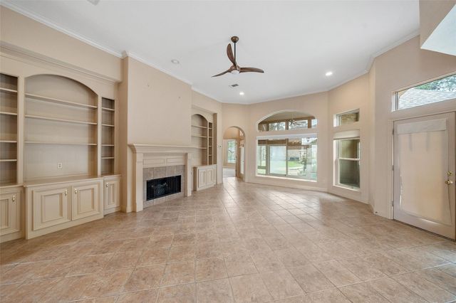 10 Cordova Court, Montgomery, TX 77356