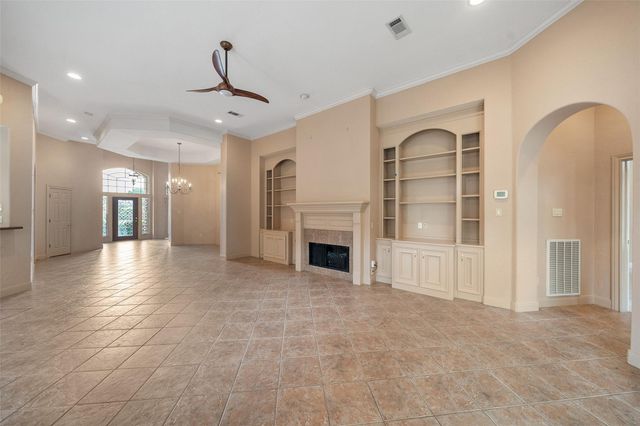 10 Cordova Court, Montgomery, TX 77356