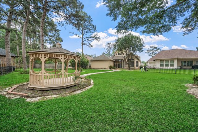 10 Cordova Court, Montgomery, TX 77356