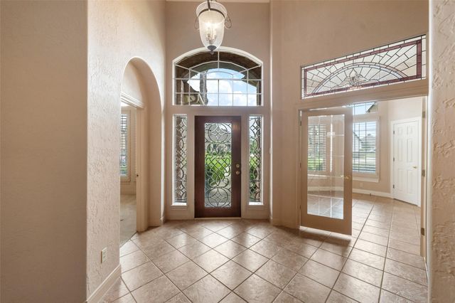 10 Cordova Court, Montgomery, TX 77356