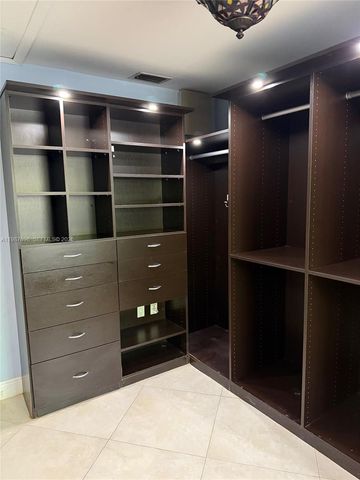 1220 SW 103rd Ct, Miami, FL 33174