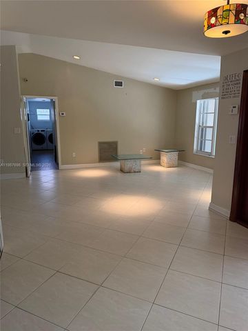 1220 SW 103rd Ct, Miami, FL 33174