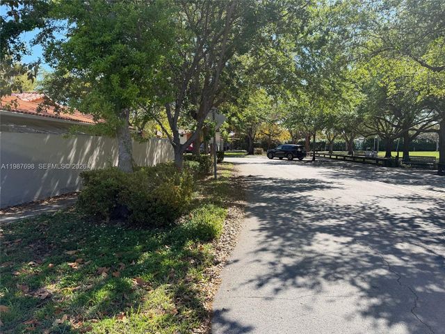 1220 SW 103rd Ct, Miami, FL 33174