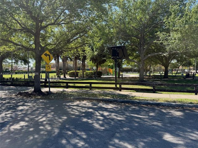 1220 SW 103rd Ct, Miami, FL 33174