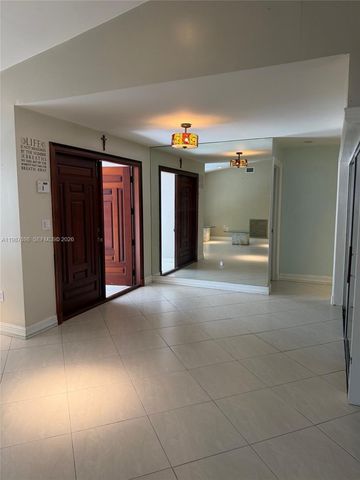 1220 SW 103rd Ct, Miami, FL 33174