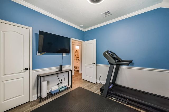 3418 Crossbranch Court, Pearland, TX 77581