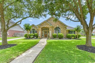 3418 Crossbranch Court, Pearland, TX 77581