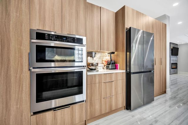 1231 Hayes Street, Hollywood, FL 33019