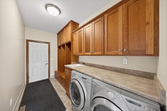 59261 County Road 7, Zumbro Falls, MN 55991