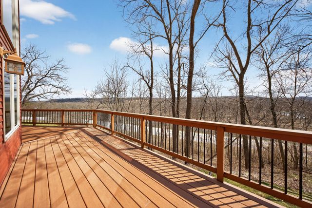 59261 County Road 7, Zumbro Falls, MN 55991