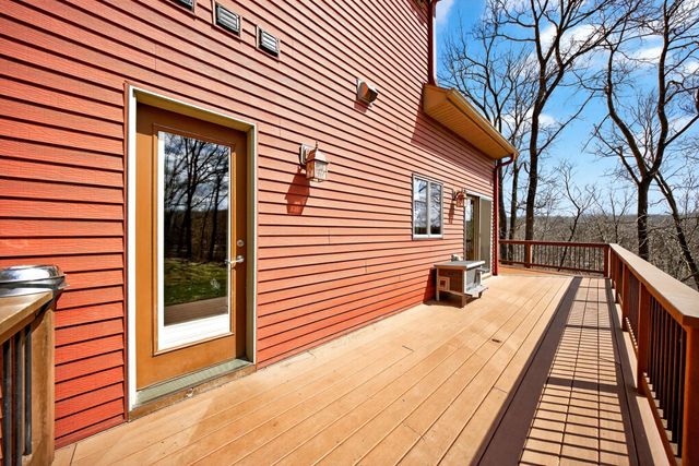 59261 County Road 7, Zumbro Falls, MN 55991