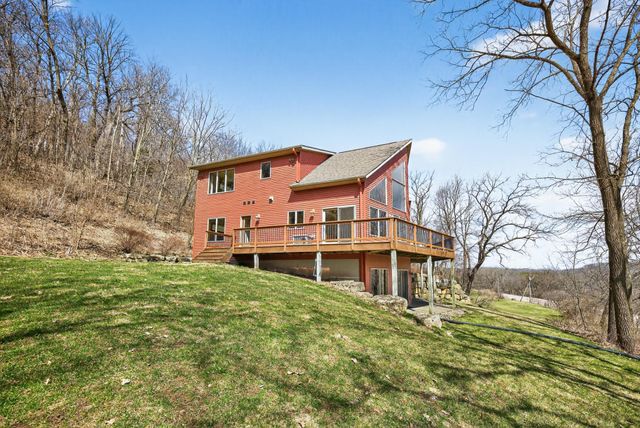 59261 County Road 7, Zumbro Falls, MN 55991