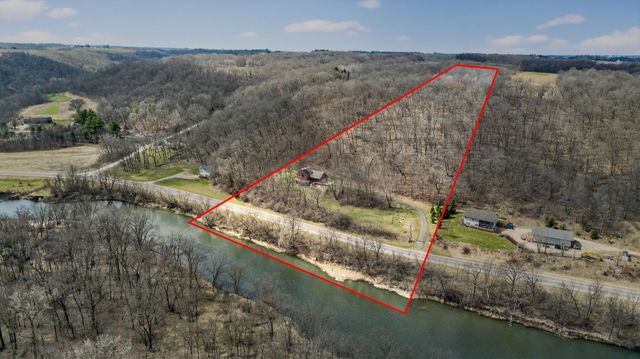 59261 County Road 7, Zumbro Falls, MN 55991