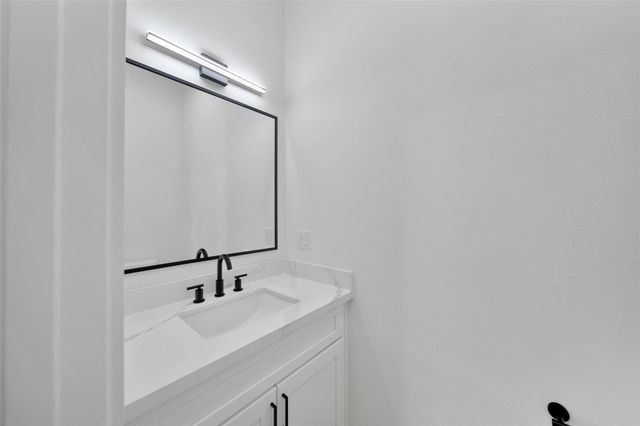 7014 Saint Augustine Street, Houston, TX 77021