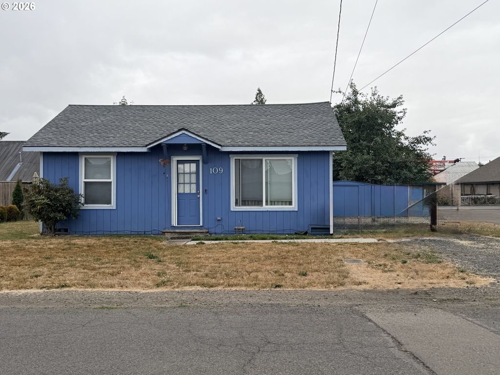 Image 1 of property listing at 109 E THIRD St, Amity, OR 97101