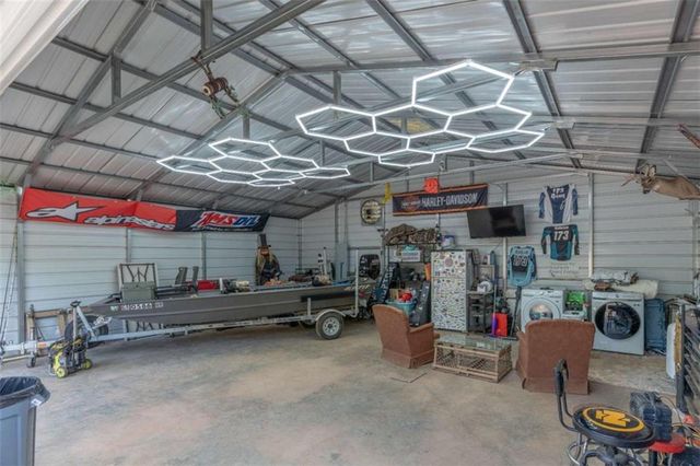 54 Davis Carter Road, Monticello, GA 31064
