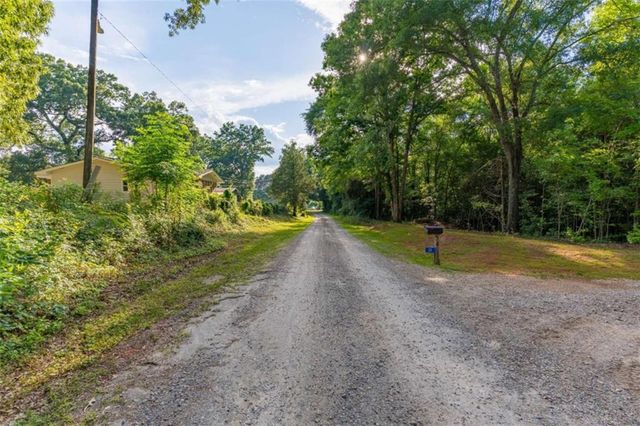 54 Davis Carter Road, Monticello, GA 31064