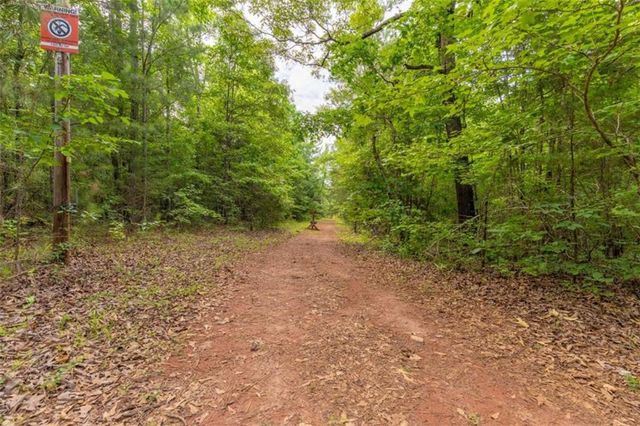 54 Davis Carter Road, Monticello, GA 31064