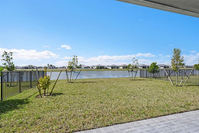 5459 Liberty Lane, Loxahatchee, FL 33470