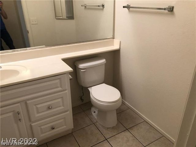 75 North Valle Verde Drive 2121, Henderson, NV 89074
