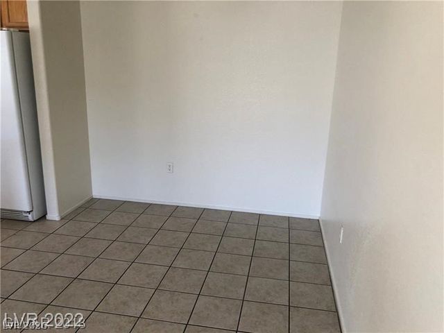 75 North Valle Verde Drive 2121, Henderson, NV 89074