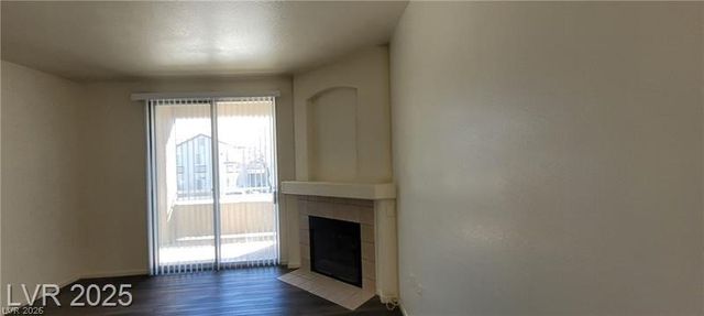 75 North Valle Verde Drive 2121, Henderson, NV 89074