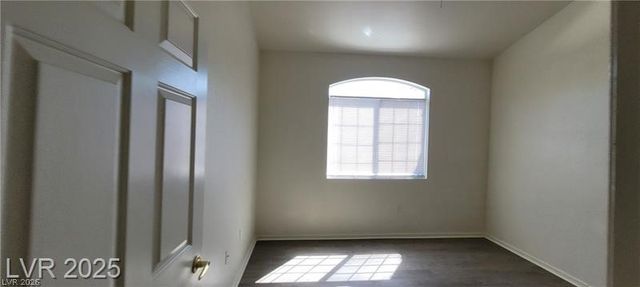 75 North Valle Verde Drive 2121, Henderson, NV 89074