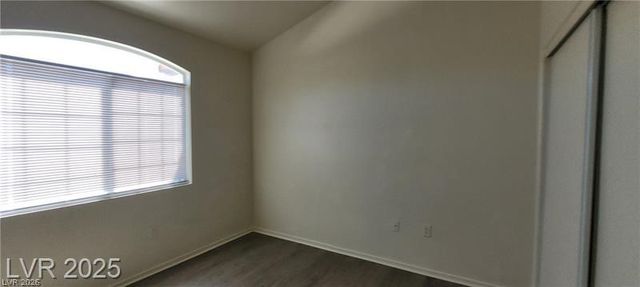 75 North Valle Verde Drive 2121, Henderson, NV 89074