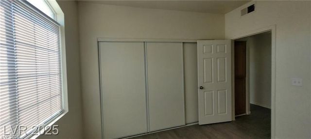75 North Valle Verde Drive 2121, Henderson, NV 89074