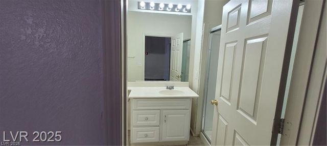 75 North Valle Verde Drive 2121, Henderson, NV 89074