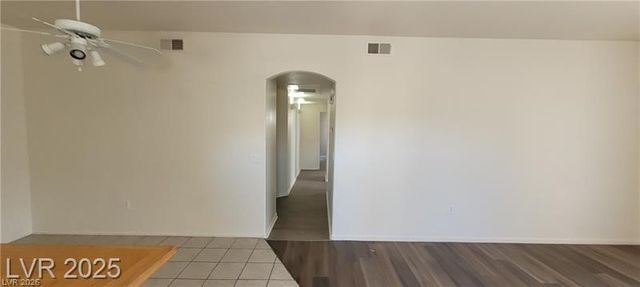 75 North Valle Verde Drive 2121, Henderson, NV 89074