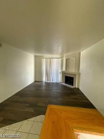 75 North Valle Verde Drive 2121, Henderson, NV 89074