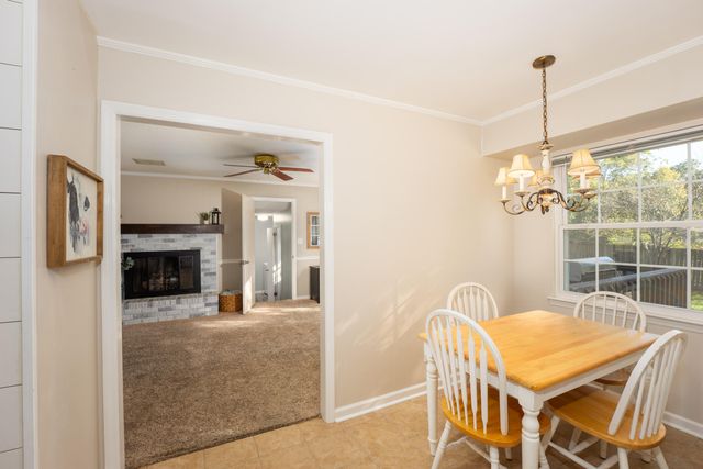 8706 Arbutus Drive, Hixson, TN 37343