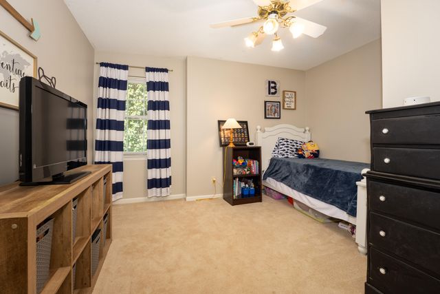8706 Arbutus Drive, Hixson, TN 37343