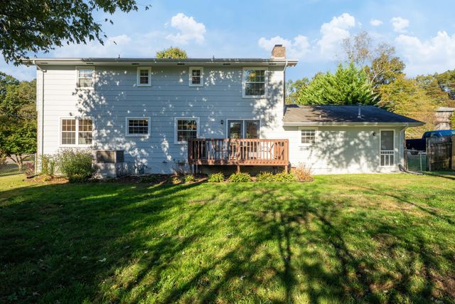 8706 Arbutus Drive, Hixson, TN 37343