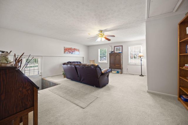 105 Jolomic Lane, Georgetown, KY 40324