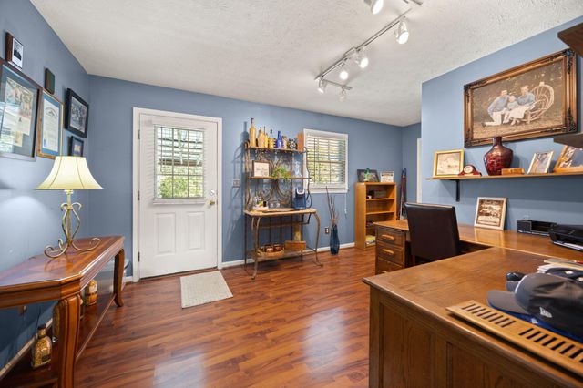 105 Jolomic Lane, Georgetown, KY 40324