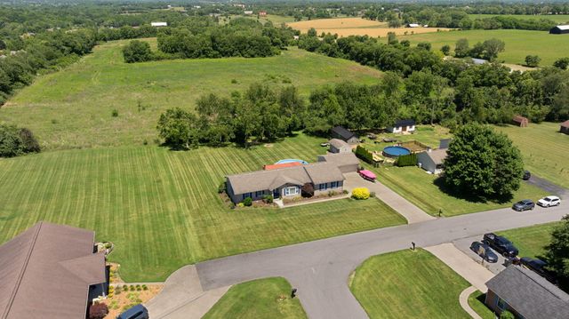 105 Jolomic Lane, Georgetown, KY 40324
