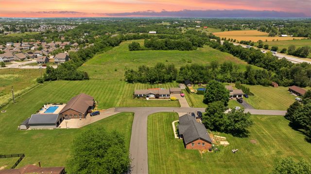 105 Jolomic Lane, Georgetown, KY 40324