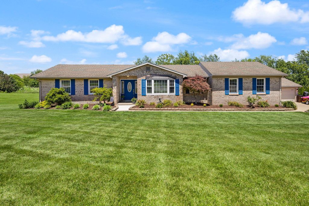 105 Jolomic Lane, Georgetown, KY 40324
