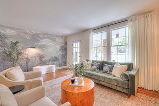 1130 Kenwood Dr, Nashville, TN 37216
