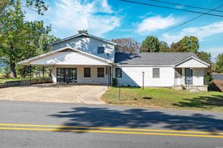 1310 North St, Benton, AR 72015