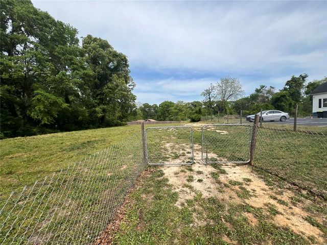 6704 S Sweetwater Road, Lithia Springs, GA 30122