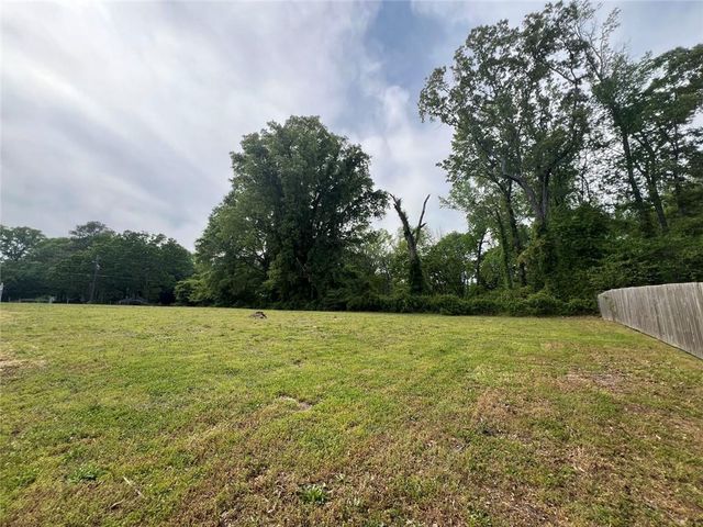 6704 S Sweetwater Road, Lithia Springs, GA 30122