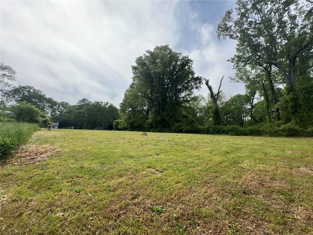 6704 S Sweetwater Road, Lithia Springs, GA 30122