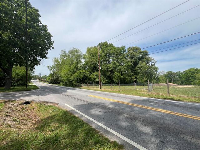 6704 S Sweetwater Road, Lithia Springs, GA 30122